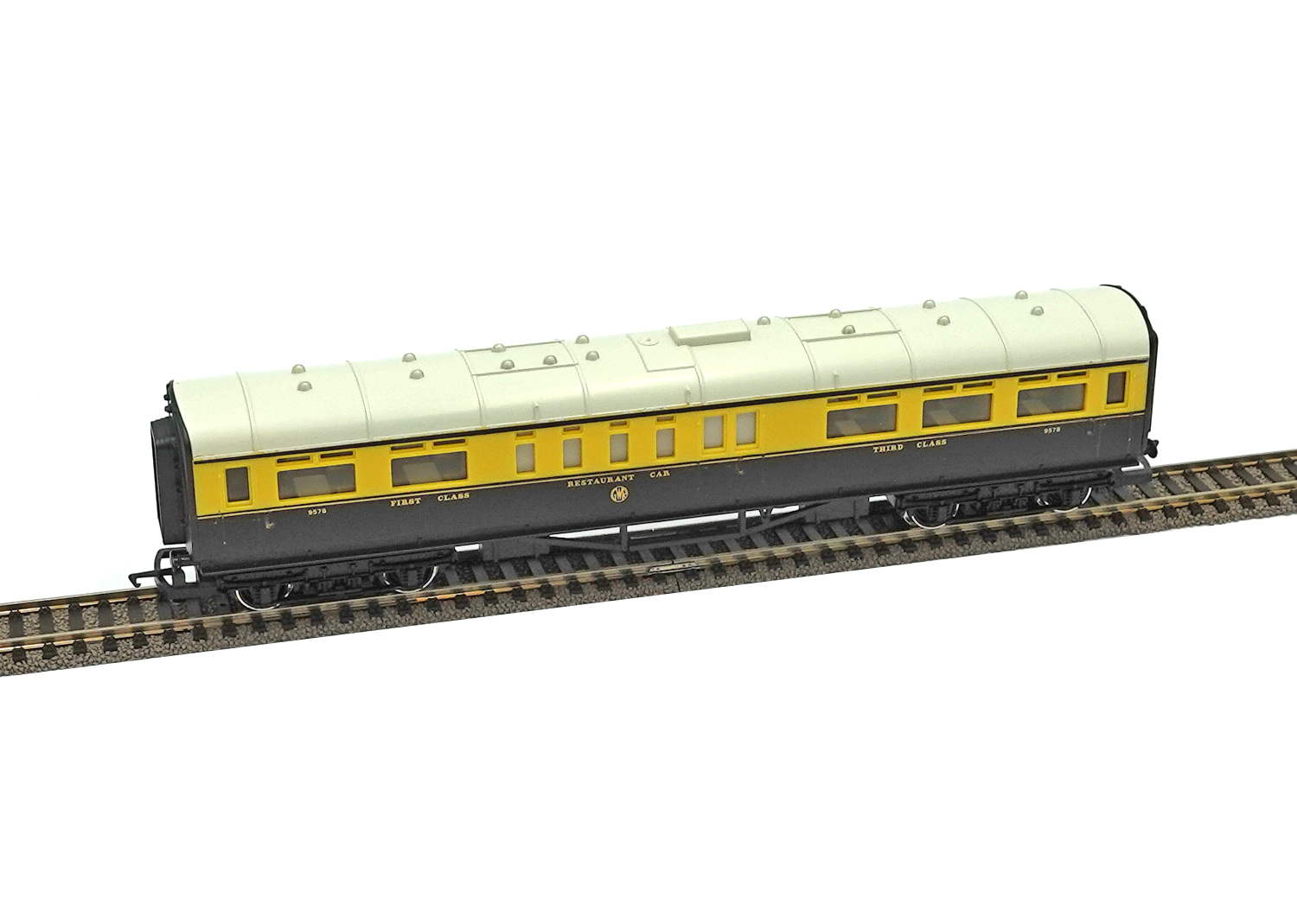 Hornby R454 GWR Restaurantwagen  