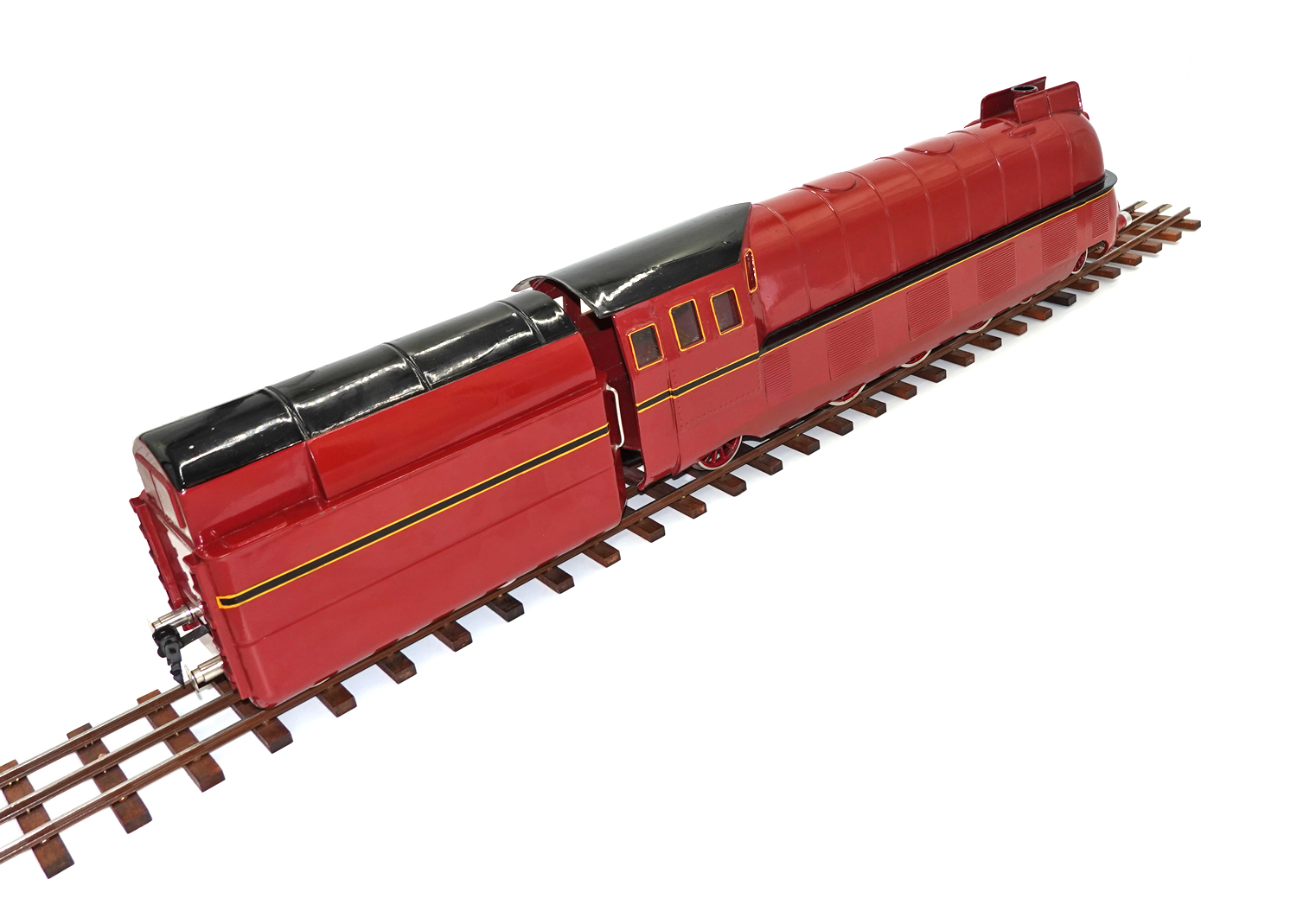 Spur 1 Stromlinien Dampflokomotive Borsig rot DC (Biaggi ?)