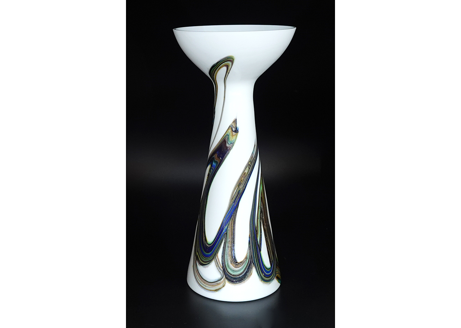 Lauscha Massiv-Glas Vase Opal