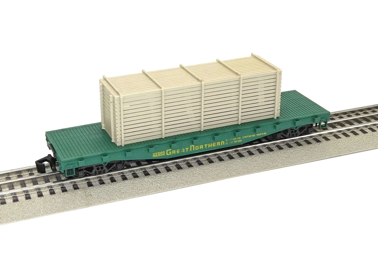 AHM 7301C Great Northern Flat Car with Crates grün